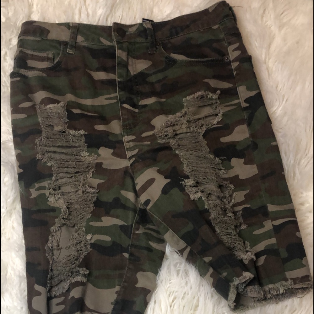Ripped shorts
